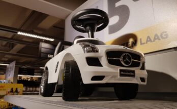 jumbo mercedes benz