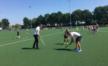 burgemeester hockeyclub nieuwkoop